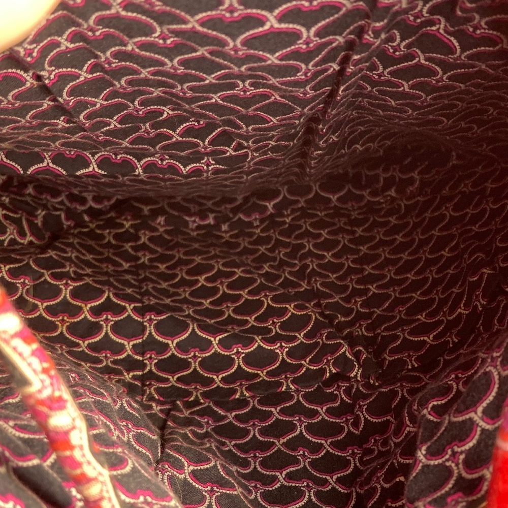 Vera Bradley Red Quilted Paisley Drawstring Tote - Picture 4 of 7